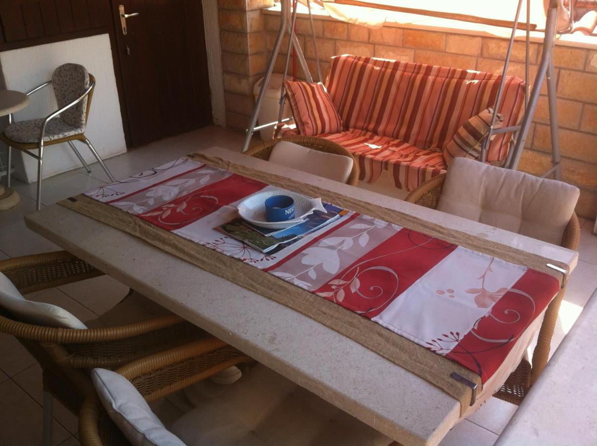 Apartmán Vila Dora Supetar Exteriér fotografie