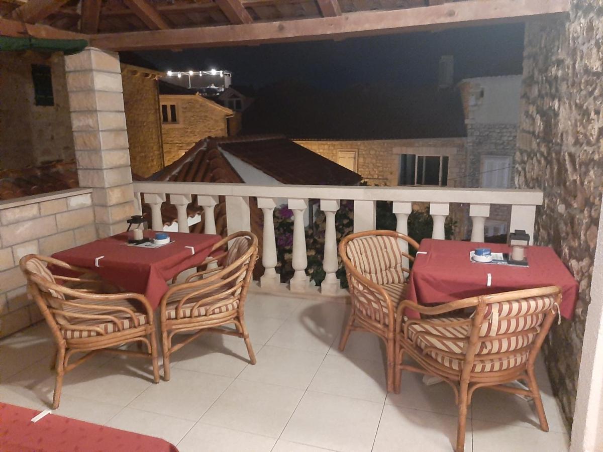Apartmán Vila Dora Supetar Exteriér fotografie