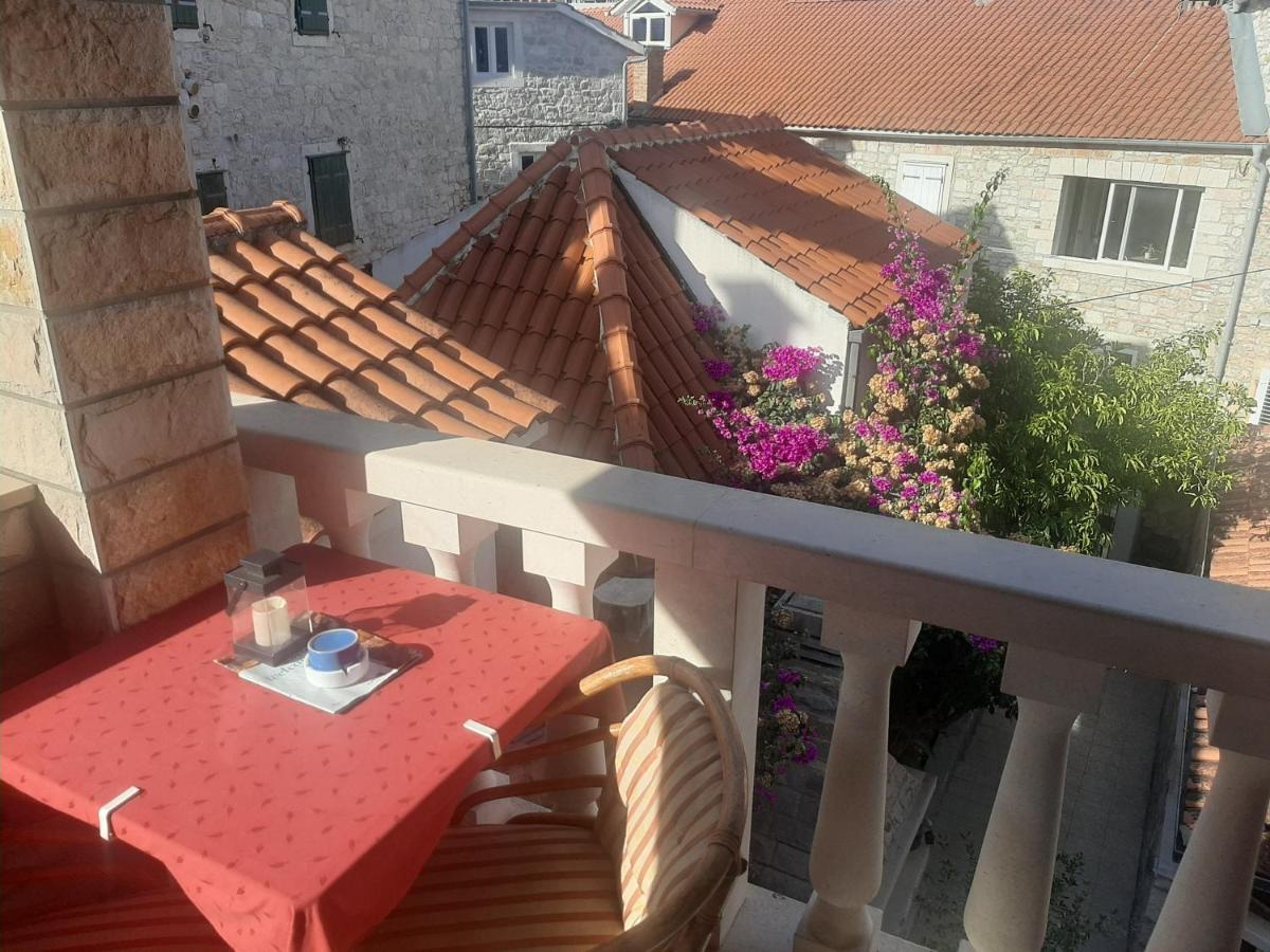 Apartmán Vila Dora Supetar Exteriér fotografie