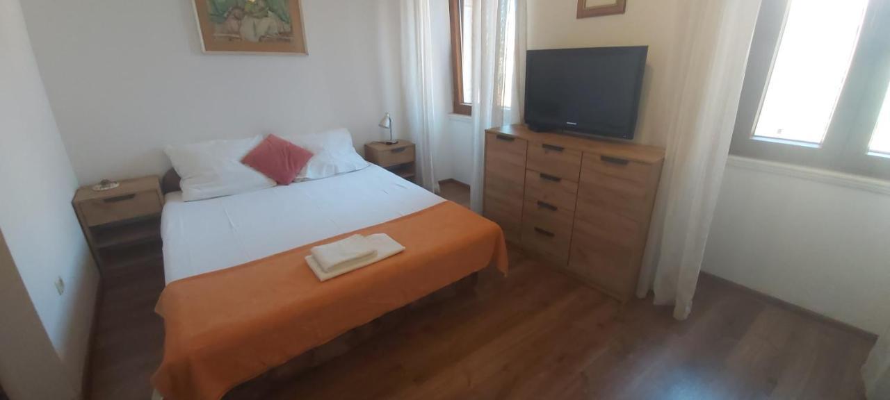 Apartmán Vila Dora Supetar Exteriér fotografie