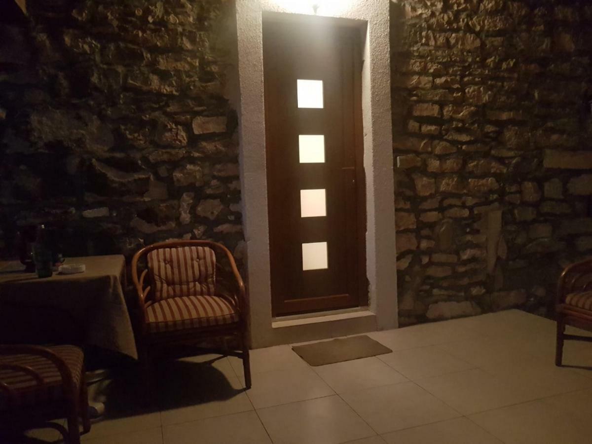 Apartmán Vila Dora Supetar Exteriér fotografie
